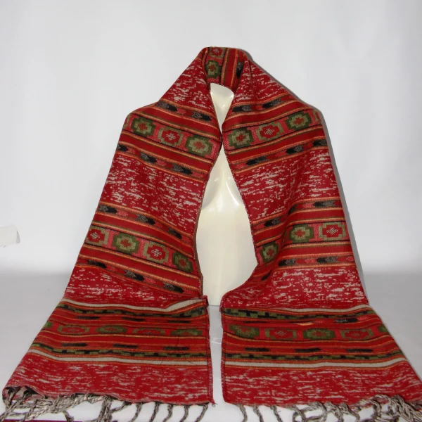 Half Design Shawl (HS5)