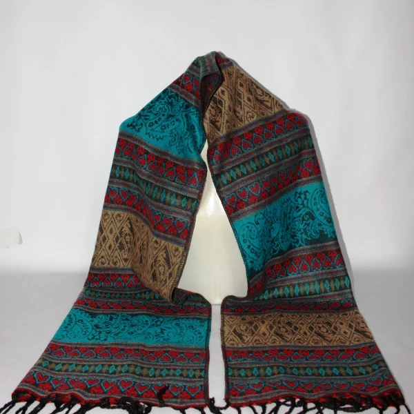 Half Design Shawl (HS2)