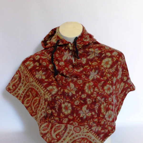 Woolen Baby Poncho (WBP9)